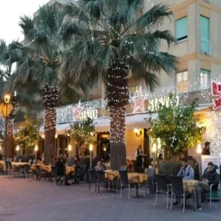 Апартаменты Delightful Close To The Center *